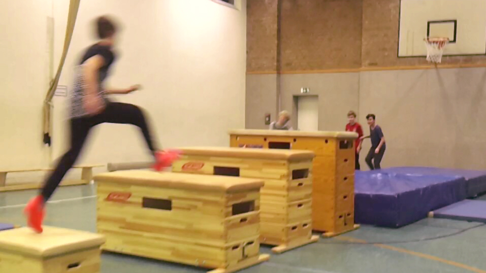 tvb-parkour-youngster